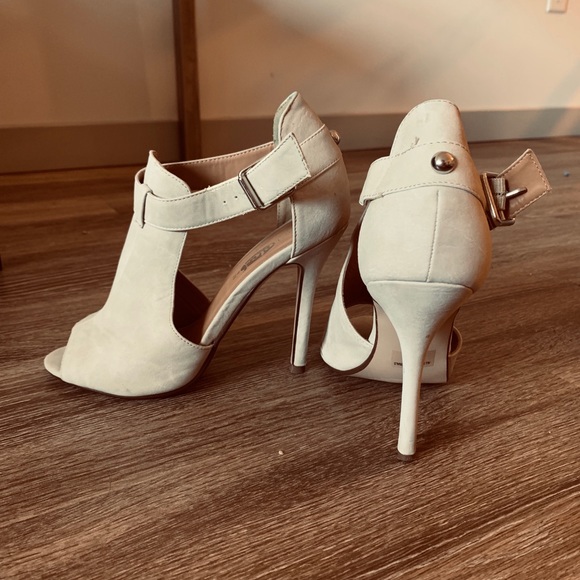 Rue 21 Strappy Nude High Heels | size 7.5 - Picture 5 of 8